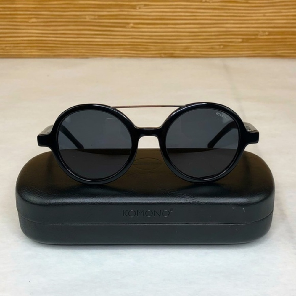 KOMONO Vivien Glossy Black Sunglasses NEW round - Picture 5 of 13
